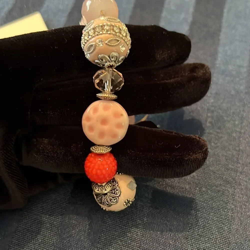 NWT Angelas Designs handmade stretchy Pink silver beaded bracelet